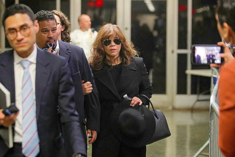Rosie Perez backs up Sciorra account in Weinstein rape trial